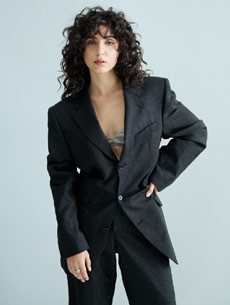 Zoe Hochbaum - foto 1